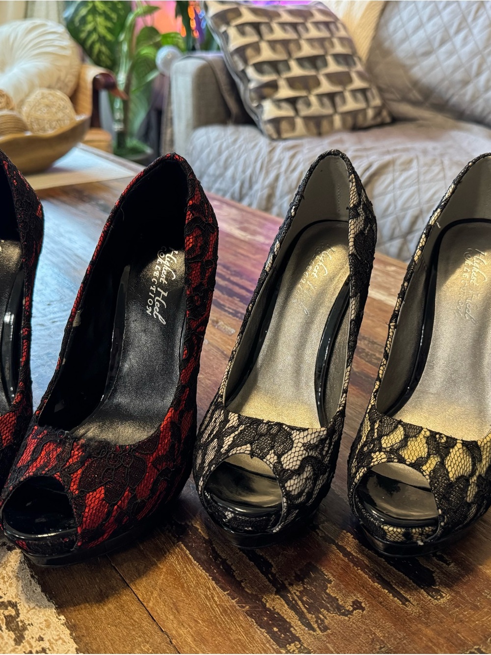 Lace Peep-Toe High Heels - Red